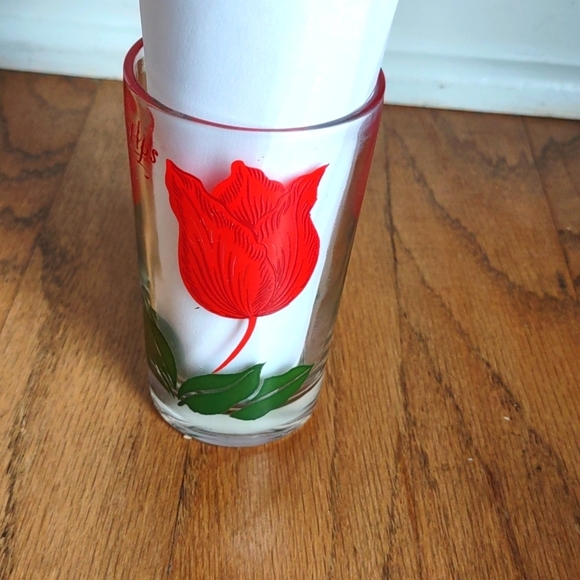 Set of 3 Vintage Floral Peanut Butter Glasses - Picture 3 of 8
